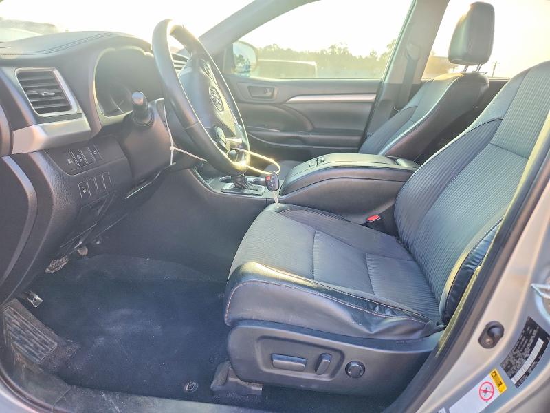 65567886 :رقم المزاد ، 5TDZZRFH1KS369898 vin ، 2019 Toyota Highlander مزاد بيع