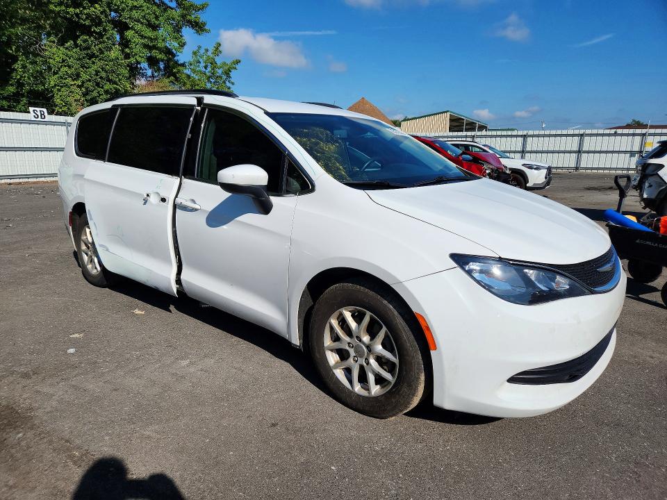 63292146 :رقم المزاد ، 2C4RC1DG8LR156972 vin ، 2020 Chrysler Voyager مزاد بيع