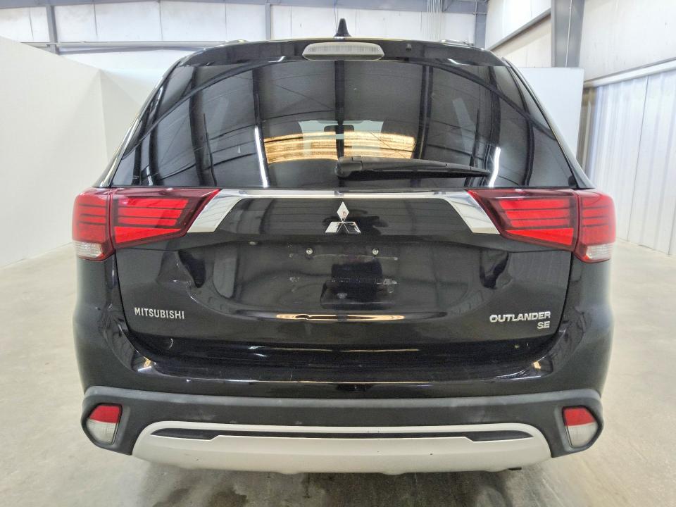 Продаж на аукціоні авто 2019 Mitsubishi Outlander, vin: JA4AD3A30KZ052272, номер лоту: 62327906