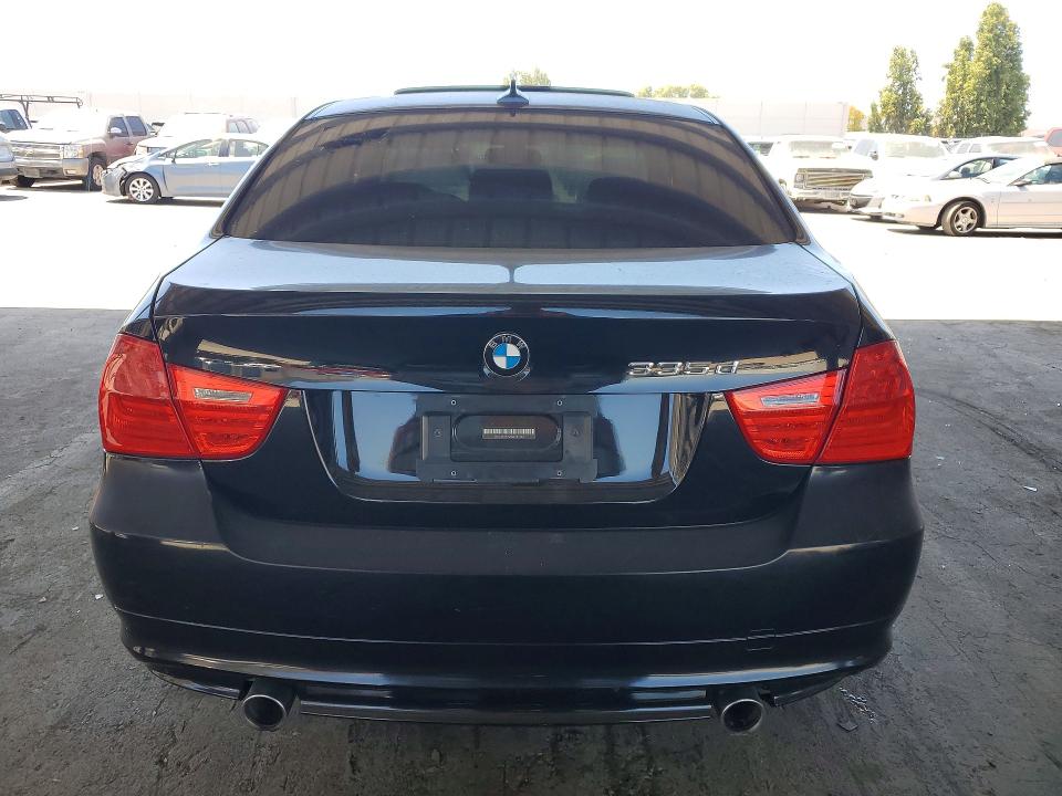 63754666 :رقم المزاد ، WBAPN7C58BA949208 vin ، 2011 Bmw 335 مزاد بيع