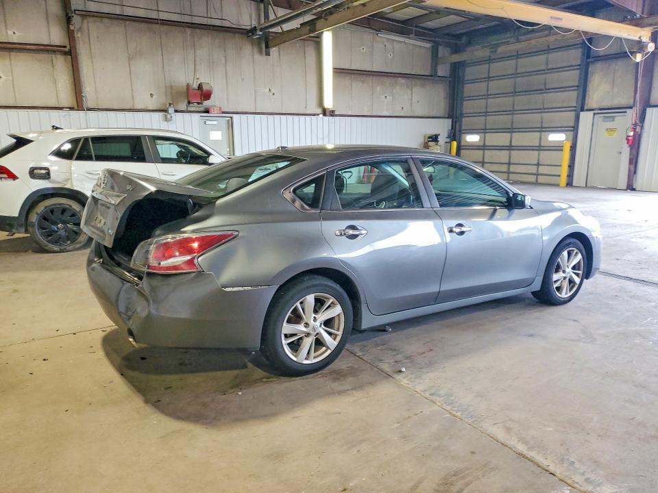 2014 Nissan Altima მანქანა იყიდება აუქციონზე, vin: 1N4AL3AP1EC423268, აუქციონის ნომერი: 65143176