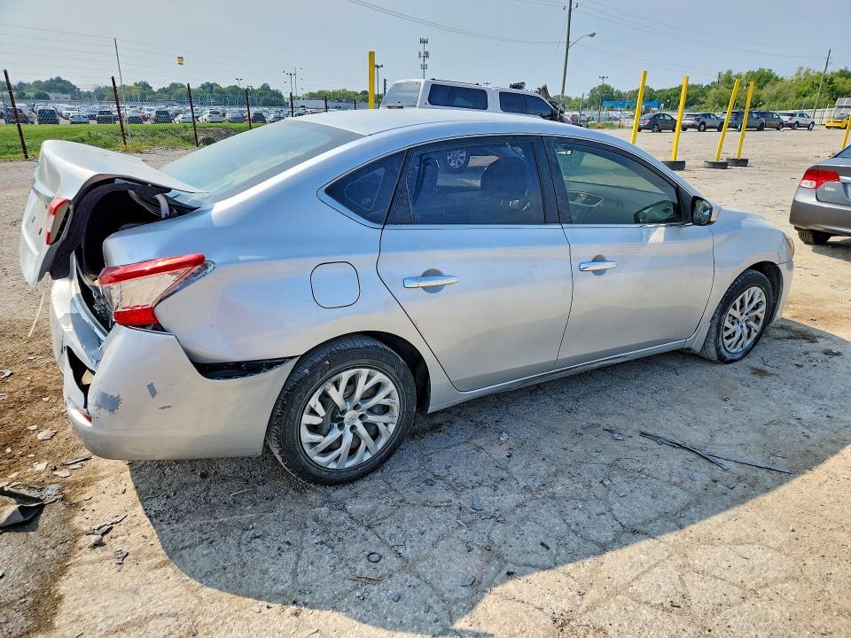 Продаж на аукціоні авто 2015 Nissan Sentra, vin: 3N1AB7APXFY232027, номер лоту: 66724316