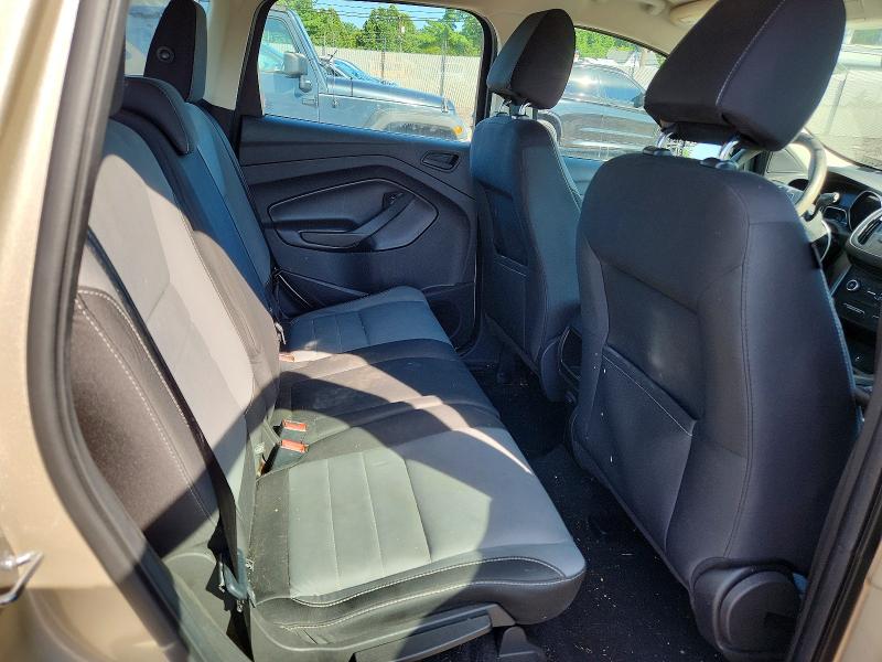 63687416 :رقم المزاد ، 1FMCU0F76HUC40983 vin ، 2017 Ford Escape مزاد بيع