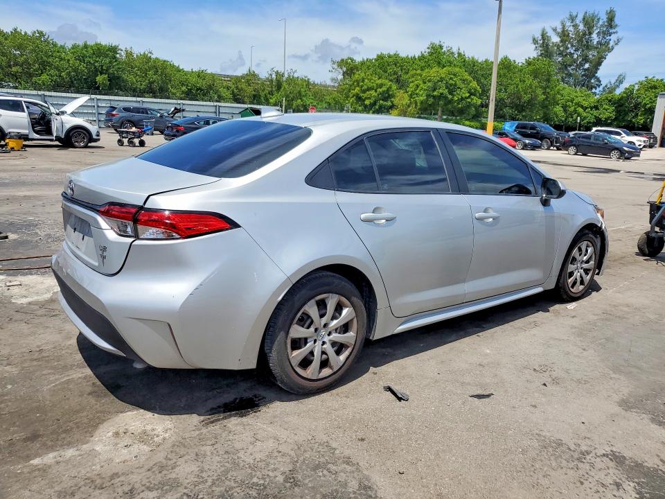 Продаж на аукціоні авто 2021 Toyota Corolla, vin: 5YFEPMAE4MP152426, номер лоту: 64323336