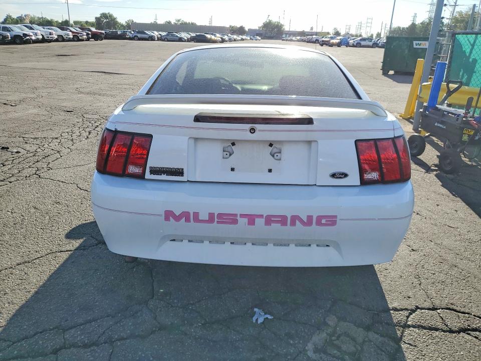 Продаж на аукціоні авто 2000 Ford Mustang, vin: 1FAFP4046YF245688, номер лоту: 65485216