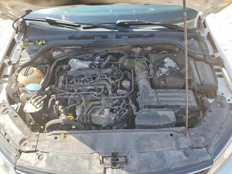 64651776 :رقم المزاد ، 3VWLA7AJ6FM203696 vin ، 2015 Volkswagen Jetta مزاد بيع