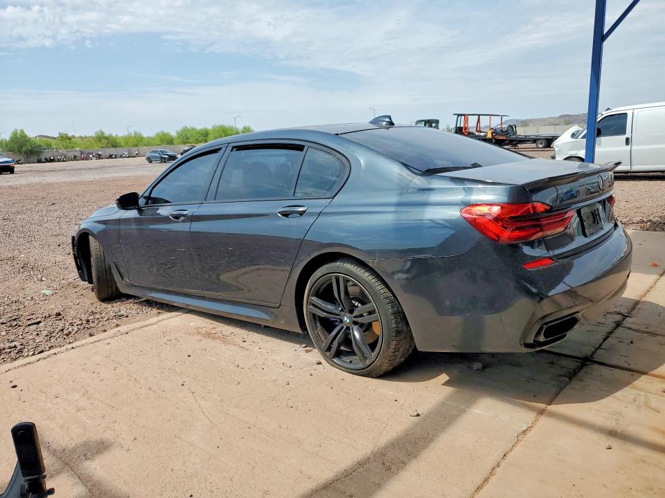 64605206 :رقم المزاد ، WBA7E2C55HG739982 vin ، 2017 Bmw 740 مزاد بيع