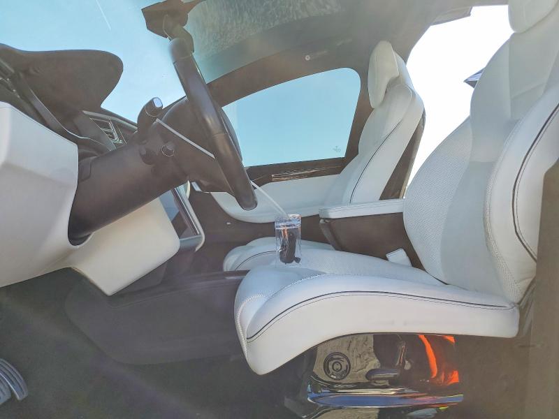 Продажа на аукционе авто 2016 Tesla Model X, vin: 5YJXCBE4XGF006980, номер лота: 63447386