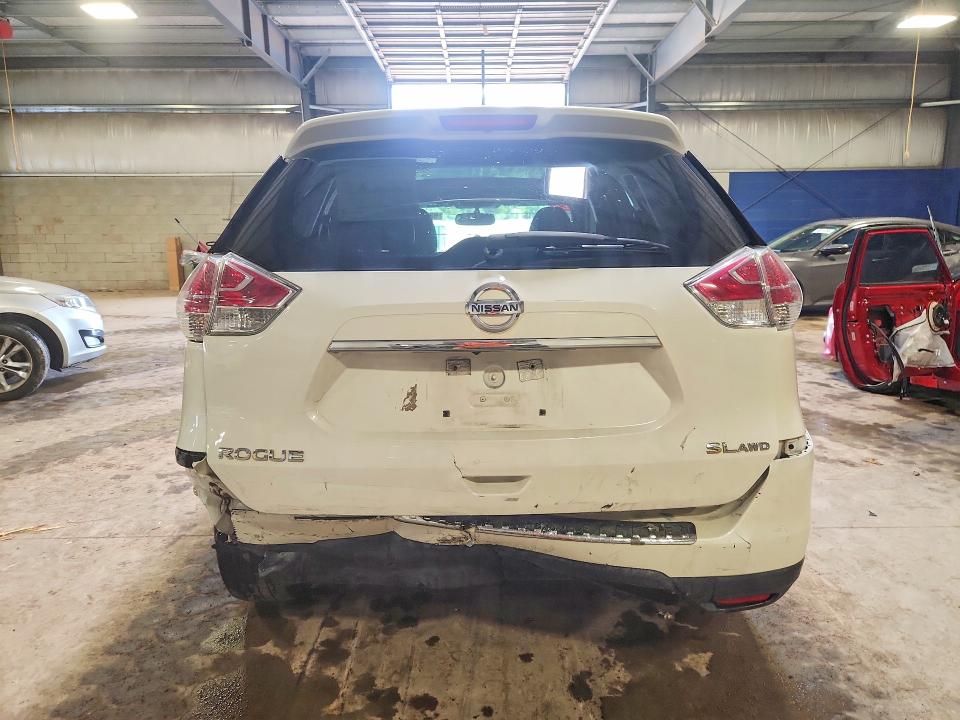 Продажа на аукционе авто 2015 Nissan Rogue, vin: 5N1AT2MV4FC802177, номер лота: 62851306