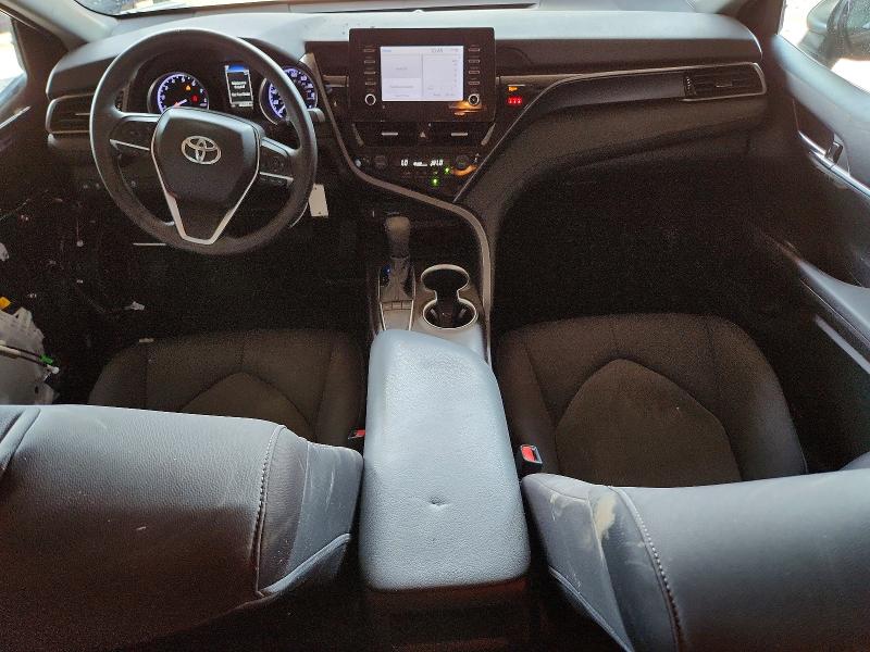 64469316 :رقم المزاد ، 4T1C11AK7NU647717 vin ، 2022 Toyota Camry مزاد بيع
