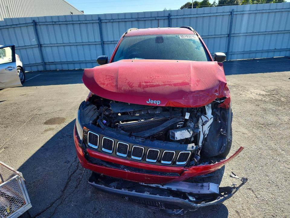Продаж на аукціоні авто 2018 Jeep Compass, vin: 3C4NJDAB8JT135807, номер лоту: 65195616