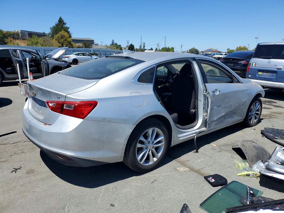 64312136 :رقم المزاد ، 1G1ZD5ST5JF274897 vin ، 2018 Chevrolet Malibu مزاد بيع