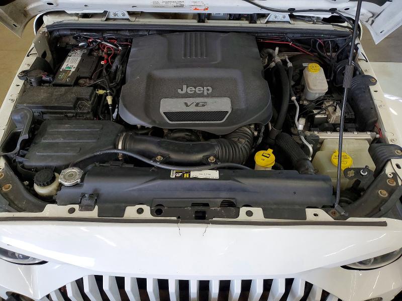 2015 Jeep Wrangler Unlimited მანქანა იყიდება აუქციონზე, vin: 1C4BJWEG4FL736963, აუქციონის ნომერი: 65999786