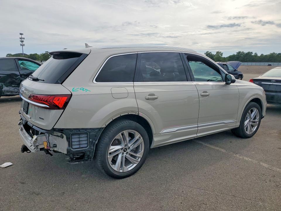 Продажа на аукционе авто 2021 Audi Q7, vin: WA1LJAF78MD038959, номер лота: 66789086