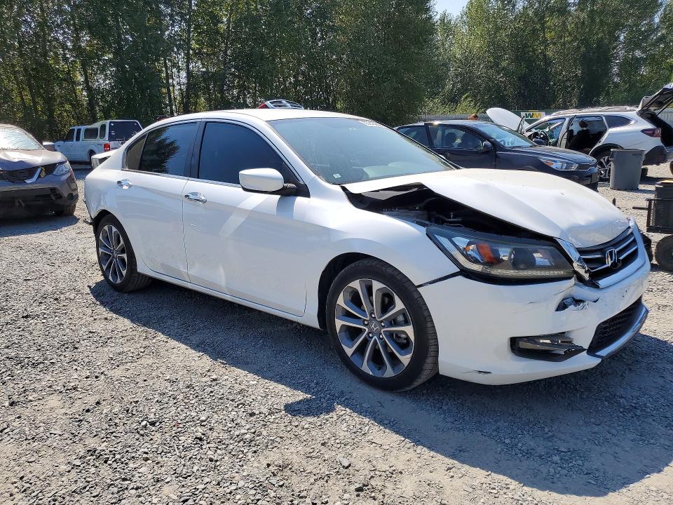 Продажа на аукционе авто 2015 Honda Accord, vin: 1HGCR2F51FA193717, номер лота: 65045226