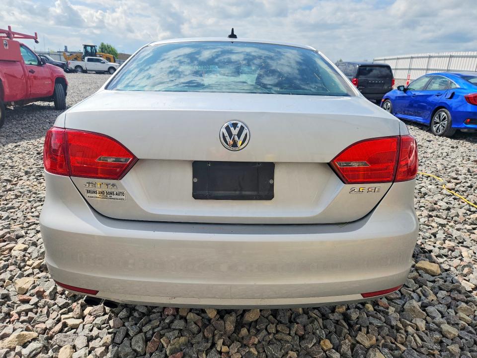 2011 Volkswagen Jetta მანქანა იყიდება აუქციონზე, vin: 3VWDX7AJ8BM346551, აუქციონის ნომერი: 66814486
