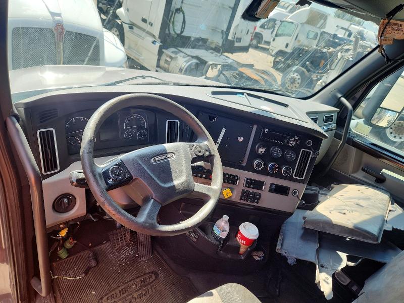 66059916 :رقم المزاد ، 3AKJHHDR9KSKF4952 vin ، 2019 Freightliner Cascadia 126 مزاد بيع