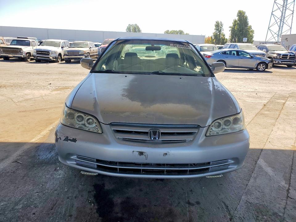 2002 Honda Accord მანქანა იყიდება აუქციონზე, vin: 3HGCG665X2G706794, აუქციონის ნომერი: 64104606