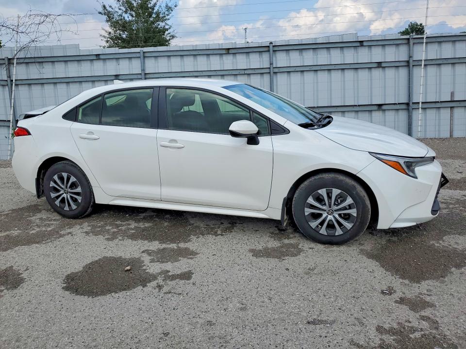 Продажа на аукционе авто 2023 Toyota Corolla Hybrid, vin: JTDBCMFE4PJ014983, номер лота: 64369456