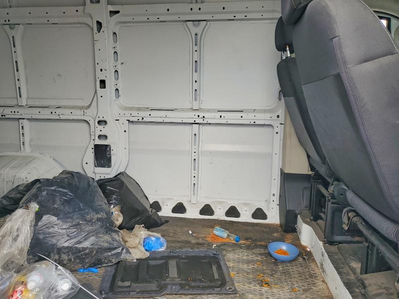 65792956 :رقم المزاد ، 3C6TRVCG5FE518928 vin ، 2015 Ram Promaster 2500 مزاد بيع