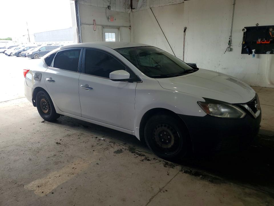 Продажа на аукционе авто 2016 Nissan Sentra, vin: 3N1AB7AP1GY258257, номер лота: 64571546