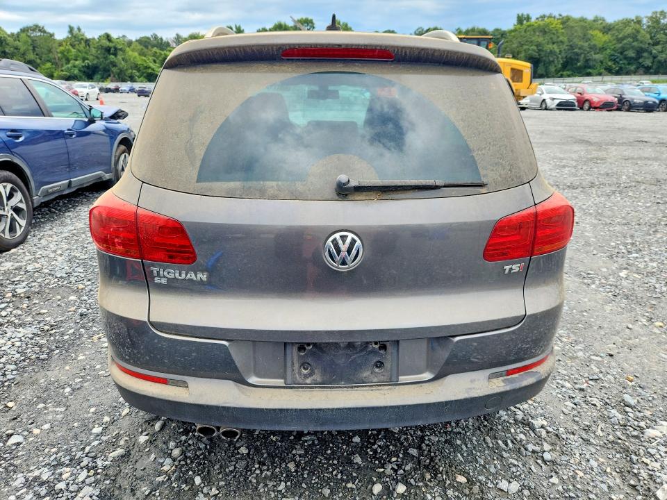 2016 Volkswagen Tiguan მანქანა იყიდება აუქციონზე, vin: WVGAV7AX6GW524217, აუქციონის ნომერი: 65171316