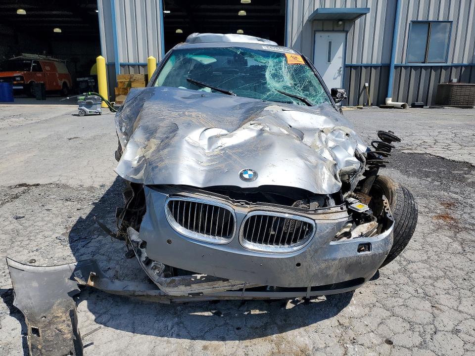 64204306 :رقم المزاد ، WBANF73527CU28601 vin ، 2007 Bmw 530 مزاد بيع