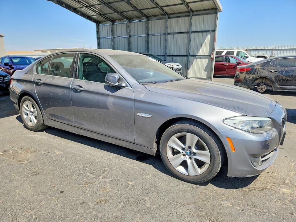 66408196 :رقم المزاد ، WBAXG5C50CDX03011 vin ، 2012 Bmw 528 مزاد بيع