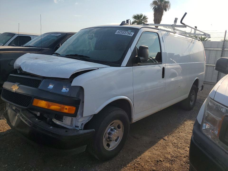 62533756 :رقم المزاد ، 1GCWGAFP3S1101188 vin ، 2025 Chevrolet Express G2500 مزاد بيع