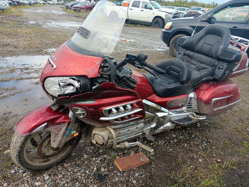 66263226 :رقم المزاد ، 1HFSC47G6AA901272 vin ، 2010 Honda Gl1800 مزاد بيع