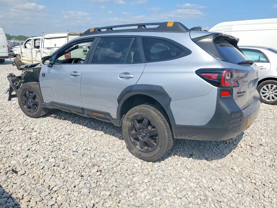 63974326 :رقم المزاد ، 4S4BTGUD7P3126060 vin ، 2023 Subaru Outback مزاد بيع