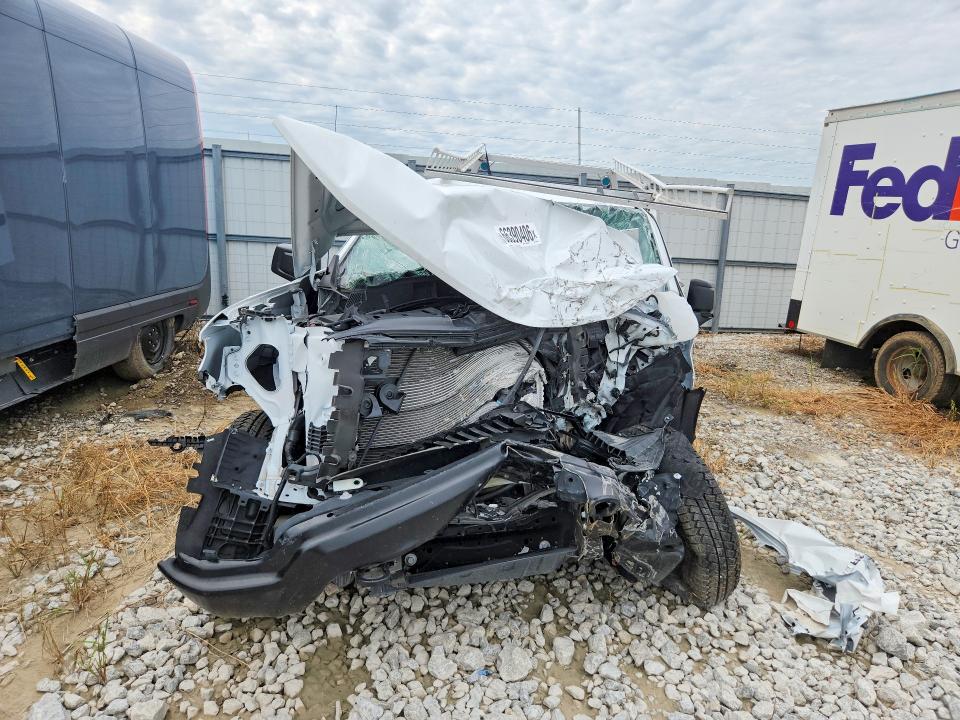 Продаж на аукціоні авто 2025 Chevrolet Silverado, vin: 3GCNKAED1SG153115, номер лоту: 69673436