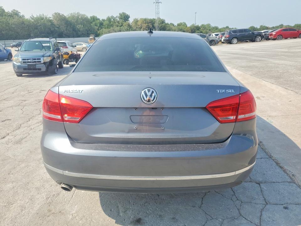 2015 Volkswagen Passat მანქანა იყიდება აუქციონზე, vin: 1VWCV7A36FC064905, აუქციონის ნომერი: 63532026