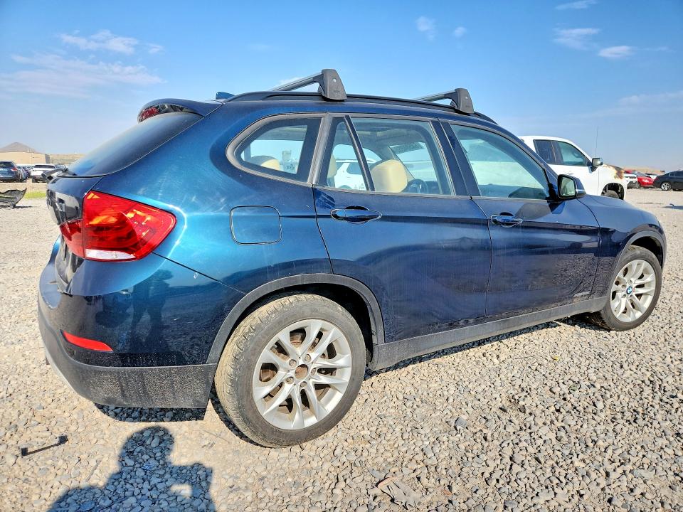 2015 Bmw X1 მანქანა იყიდება აუქციონზე, vin: WBAVL1C57FVY37511, აუქციონის ნომერი: 64584866