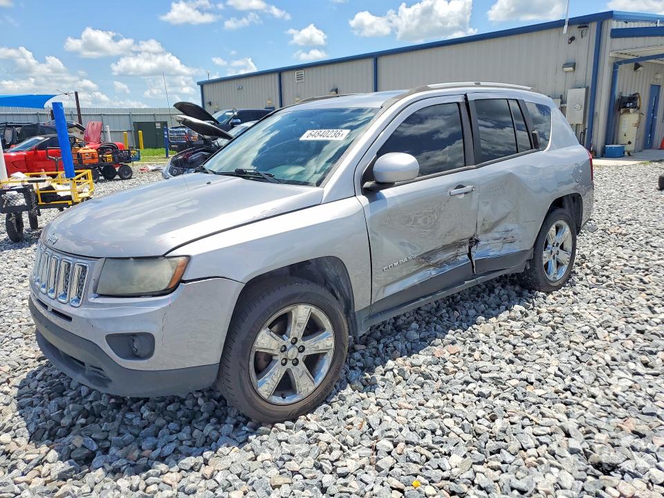 64840236 :رقم المزاد ، 1C4NJDEB5GD541889 vin ، 2016 Jeep Compass مزاد بيع