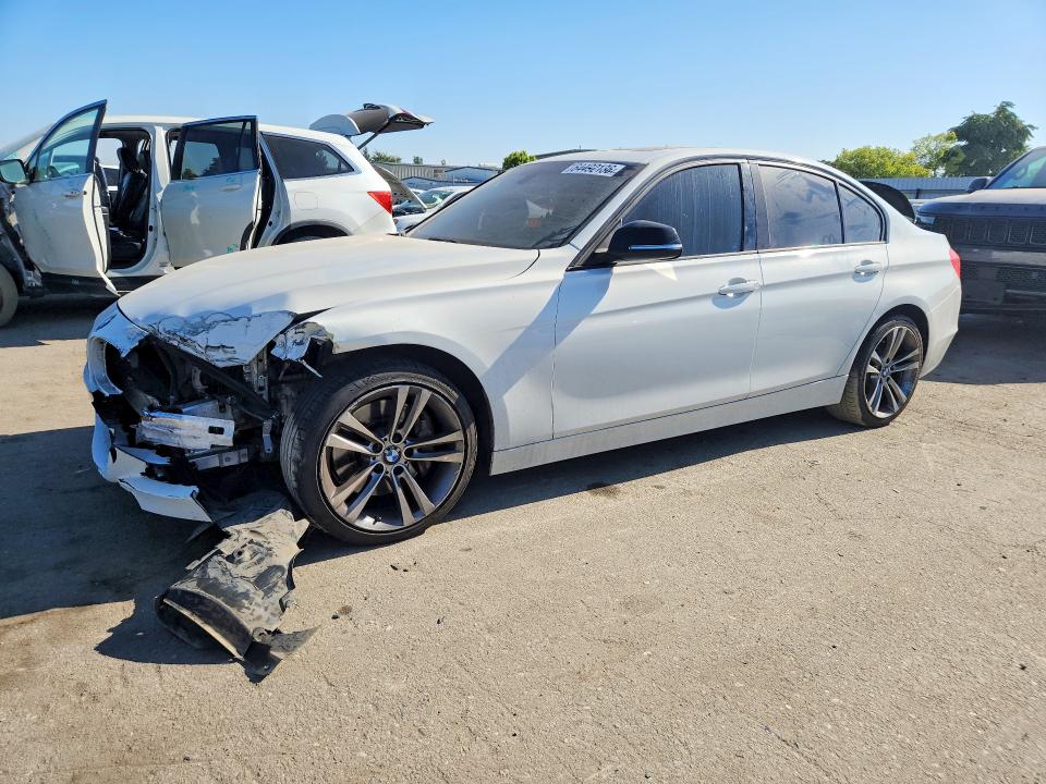 2013 Bmw 335 მანქანა იყიდება აუქციონზე, vin: WBA3A9C57DF476879, აუქციონის ნომერი: 64492136