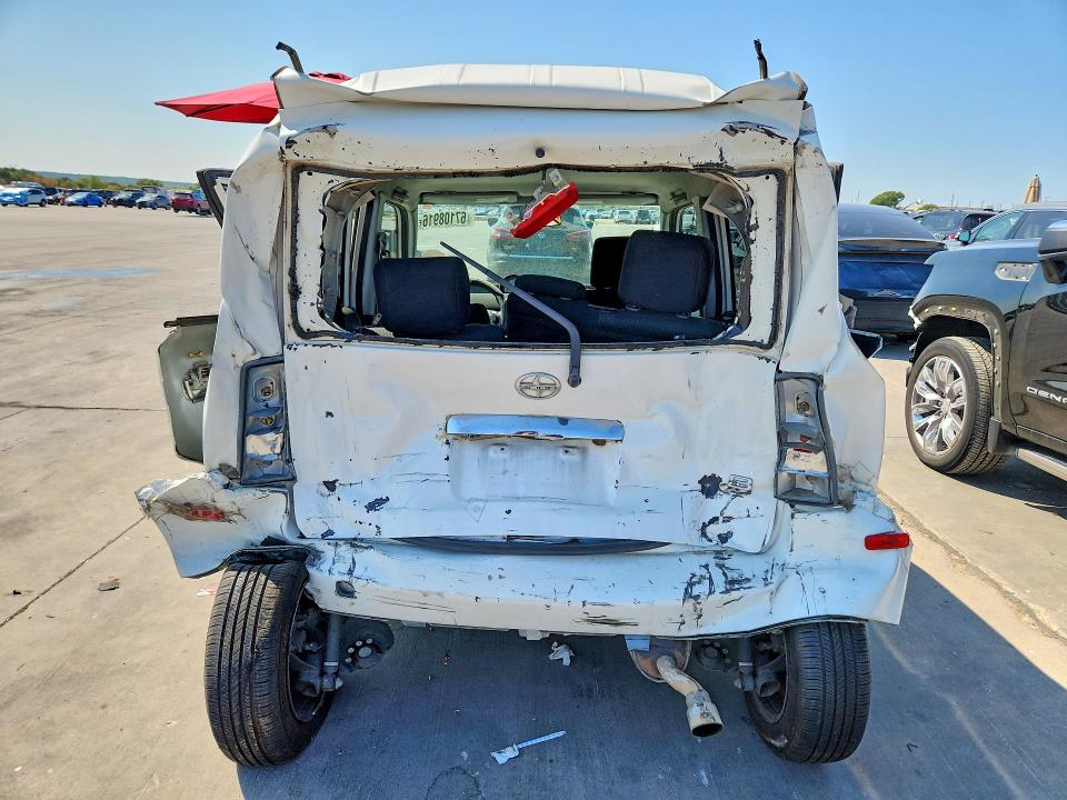 67108916 :رقم المزاد ، JTLKT324164094946 vin ، 2006 Scion Xb مزاد بيع