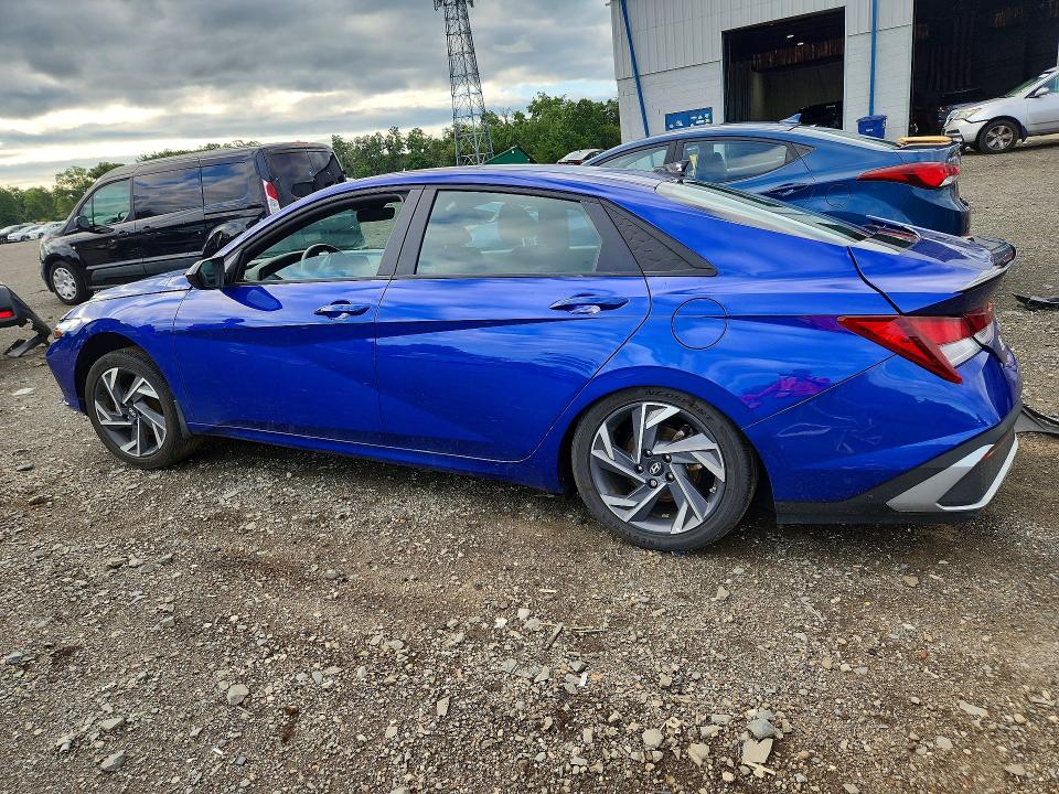 65533806 :رقم المزاد ، KMHLM4DG4SU023868 vin ، 2025 Hyundai Elantra مزاد بيع
