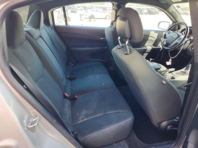 65895086 :رقم المزاد ، 1C3BC1FB7BN531124 vin ، 2011 Chrysler 200 مزاد بيع