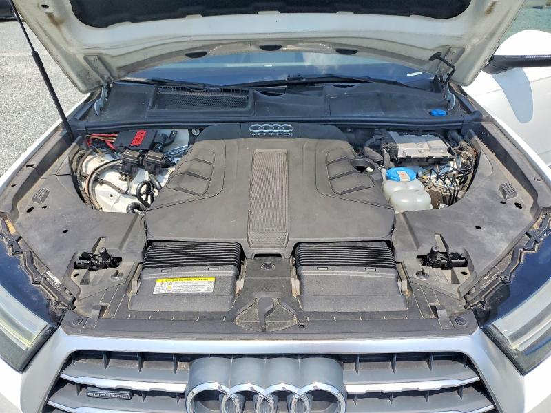 Продажа на аукционе авто 2017 Audi Q7, vin: WA1LAAF7XHD005001, номер лота: 66910446