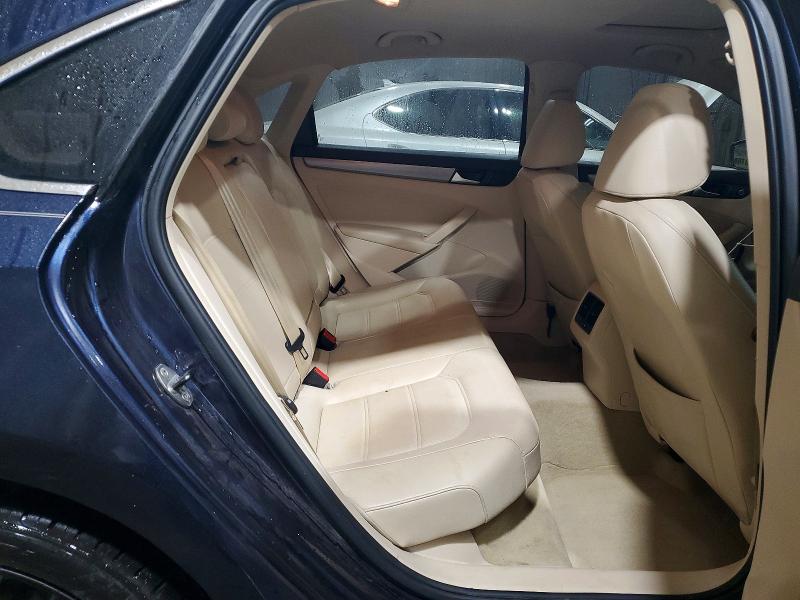 2014 Volkswagen Passat მანქანა იყიდება აუქციონზე, vin: 1VWBT7A34EC031692, აუქციონის ნომერი: 64752476