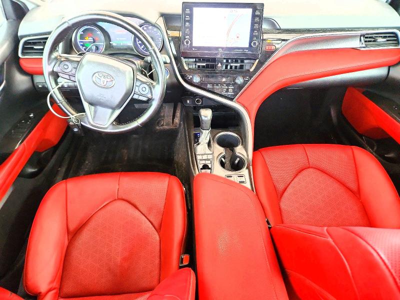 Продаж на аукціоні авто 2022 Toyota Camry, vin: 4T1K31AK5NU044643, номер лоту: 64101796