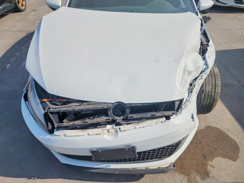 2014 Volkswagen Jetta მანქანა იყიდება აუქციონზე, vin: 3VW4S7AJ3EM307935, აუქციონის ნომერი: 63936376