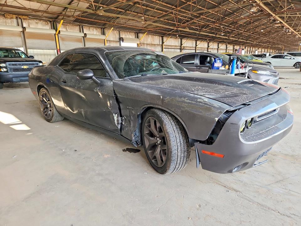 64986546 :رقم المزاد ، 2C3CDZBT8KH705158 vin ، 2019 Dodge Challenger مزاد بيع
