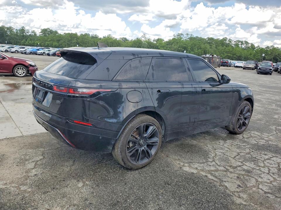 2019 Land Rover Range Rover Velar მანქანა იყიდება აუქციონზე, vin: SALYL2EX7KA207096, აუქციონის ნომერი: 64292336