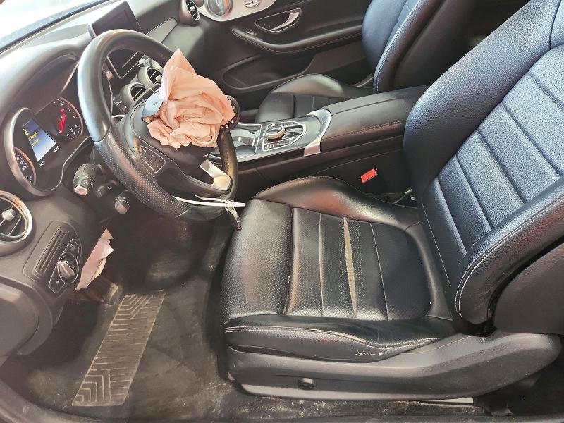 63782036 :رقم المزاد ، WDDWJ4JB1HF355739 vin ، 2017 Mercedes-benz C مزاد بيع