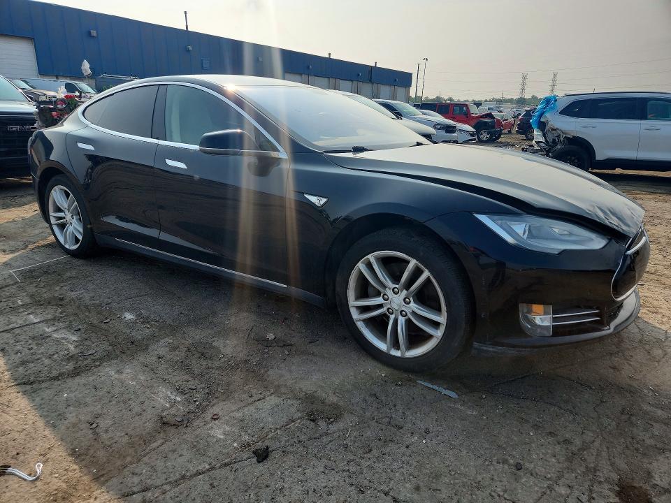 Продаж на аукціоні авто 2013 Tesla Model S, vin: 5YJSA1DN0DFP07916, номер лоту: 64949786