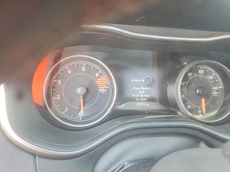 2019 Jeep Cherokee მანქანა იყიდება აუქციონზე, vin: 1C4PJLDB1KD340052, აუქციონის ნომერი: 65277296