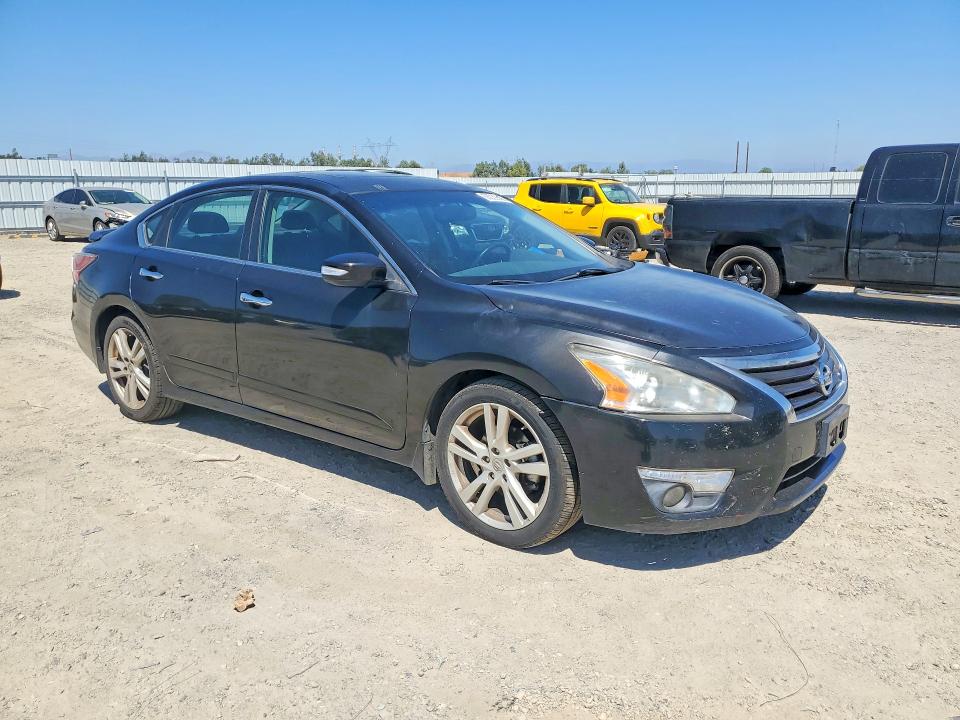 63039316 :رقم المزاد ، 1N4BL3AP2FC112406 vin ، 2015 Nissan Altima مزاد بيع