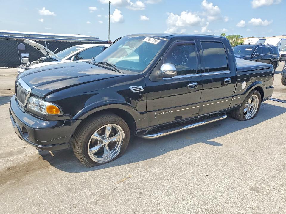 61601716 :رقم المزاد ، 5LTEW05A92KJ02813 vin ، 2002 Lincoln Blackwood مزاد بيع